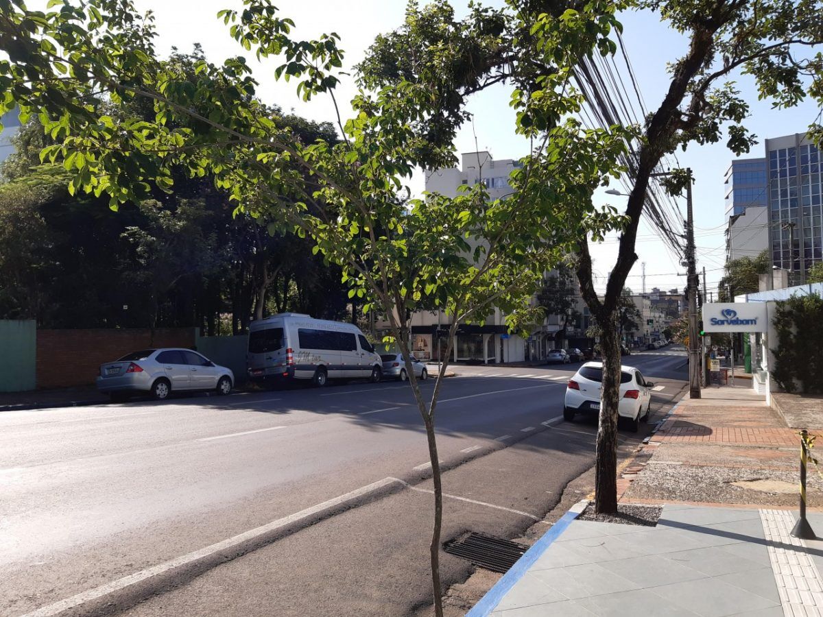 Manhã amena e tarde quente marcam o sábado no Vale