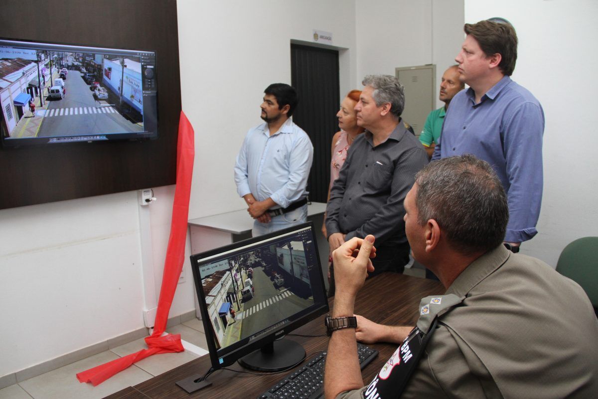 Teutônia inaugura videomonitoramento. Confira os locais