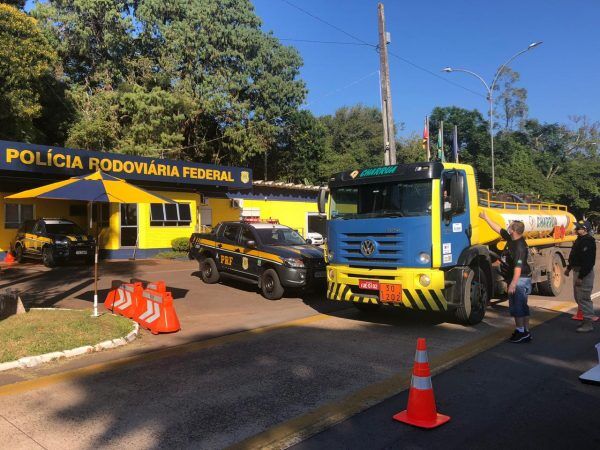 Vacinação a caminhoneiros ocorrerá na PRF de Lajeado