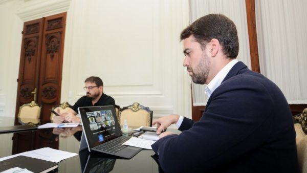 Governador avalia situação no RS e critica Bolsonaro