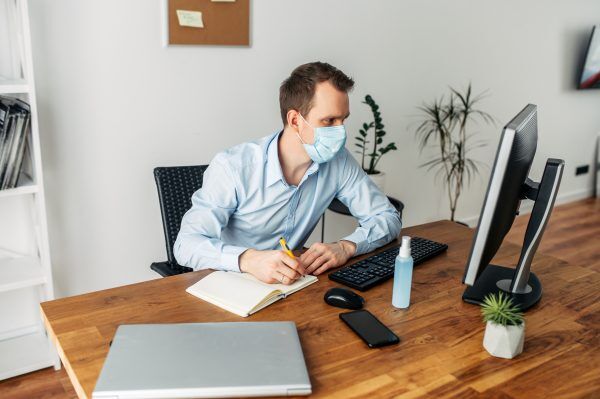 Trabalho em casa com produtividade e desempenho