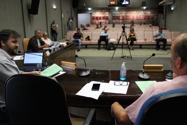 Legislando em causa própria!
