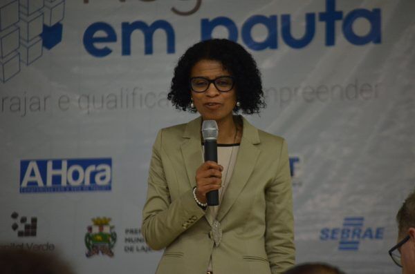 Especialista em economia doméstica dá dicas de reeducação financeira