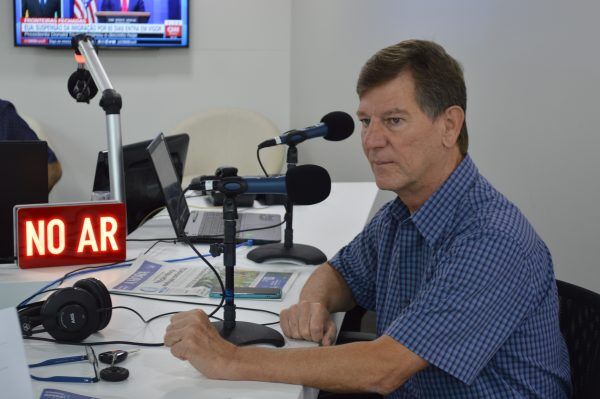 “Idoso não tem que estar na rua”, afirma Cláudio Klein
