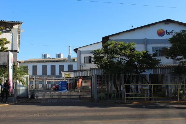 Vale une forças para frigoríficos voltarem a funcionar