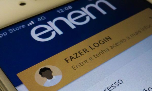 O prazo para inscrição no ENEM foi prorrogado até quarta