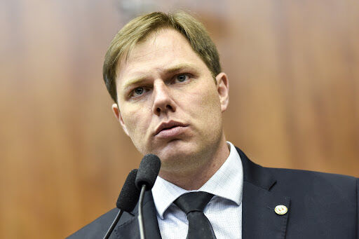 Lucas Redecker acredita na possibilidade de adiamento das eleições municipais