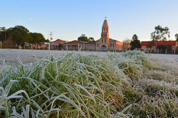 Geada e frio de -3°C na região