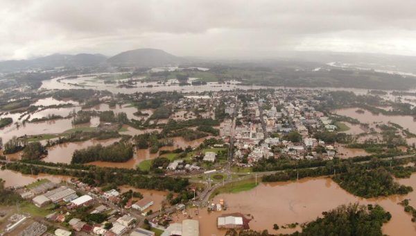 Régua registra novos problemas e Rio Taquari está em queda