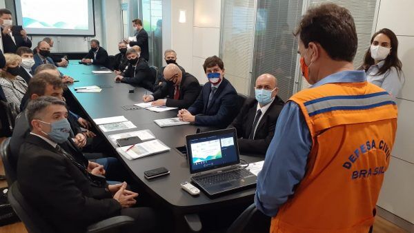 Prefeitos expõe mais de R$ 145 milhões em prejuízos para o Governo Federal