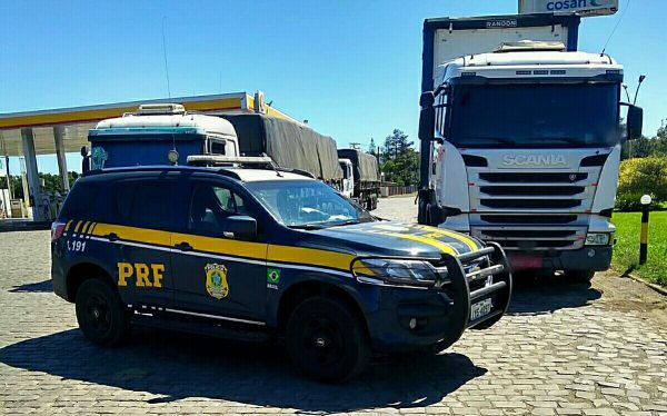 PRF flagra homem embriagado conduzindo carreta em Montenegro