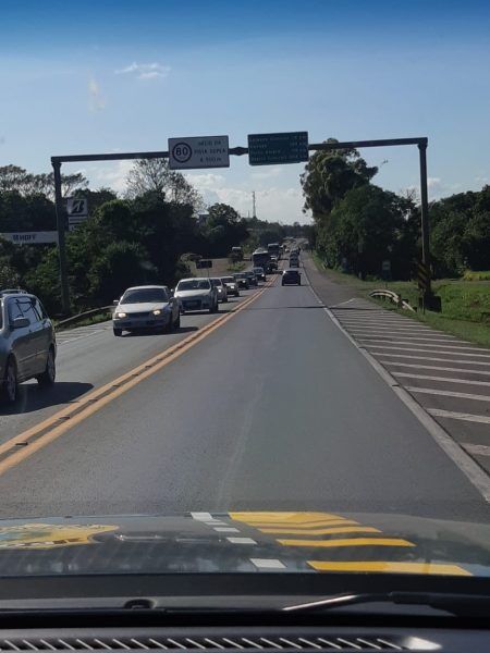 Polícia Rodoviária Federal fiscalizou mais de 300 veículos no feriadão