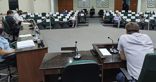 Vereadores de Estrela querem bonificação natalina