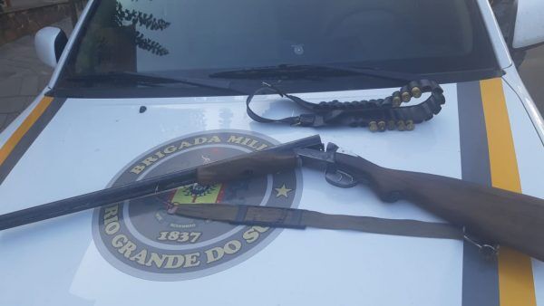Homem é preso em Capitão após obstruir passagem de populares em manifestação eleitoral