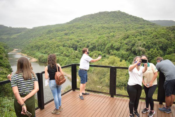 Marques de Souza lança rota turística