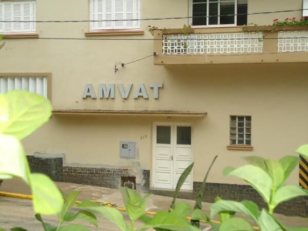 Amvat debate energia elétrica e crise no setor de aves e suínos