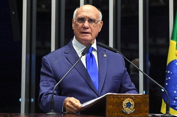 “Estamos vivendo a mesmice na política brasileira”
