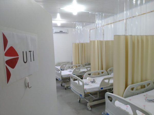 Cai ocupação de leitos clínicos, mas UTIs seguem lotadas