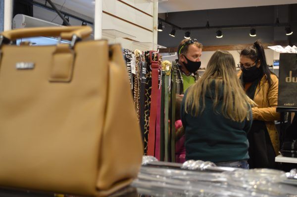 Pelo terceiro mês, Vale fecha junho com vagas criadas