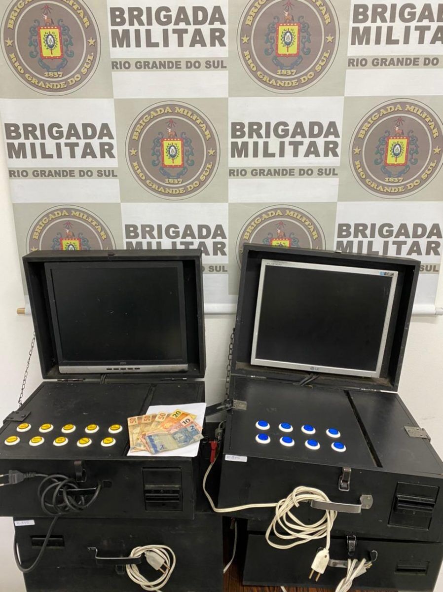 BM apreende máquinas caça-níquel em Teutônia