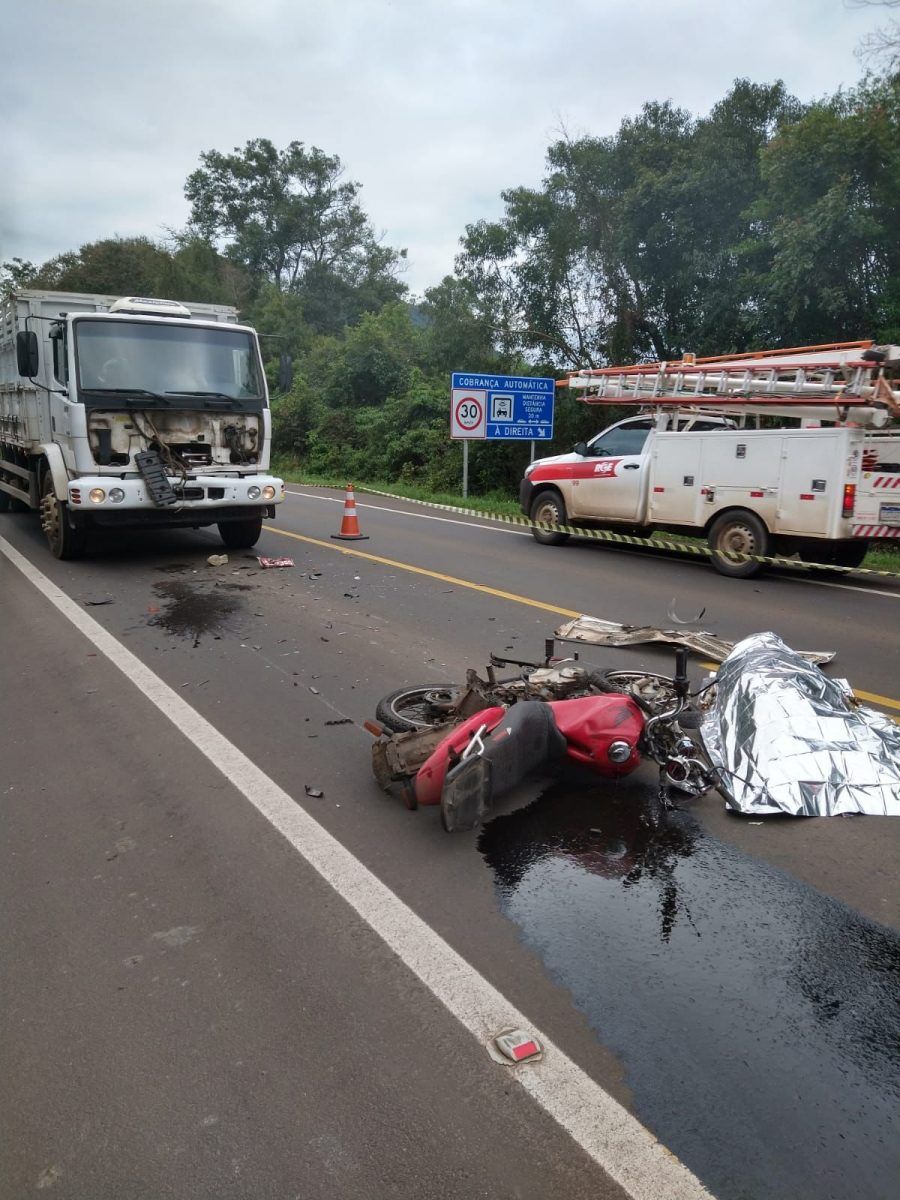 Motociclista morre em acidente na ERS-130