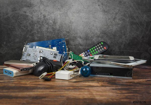 Descarte de lixo Eletrônico: reciclar ou reutilizar?