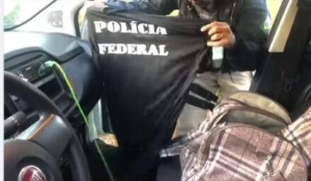 PRF prende suspeitos de assalto e recupera caminhão na BR-386