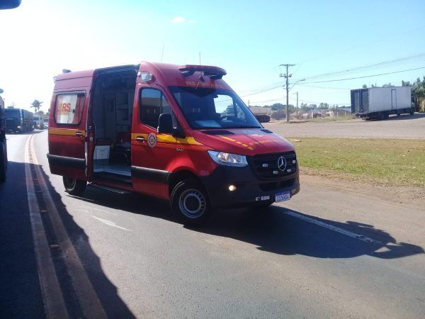 Colisão entre moto e carro deixa motociclista ferido na BR-386