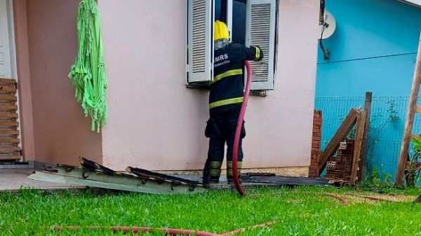 Polícia suspeita de incêndio proposital em Lajeado