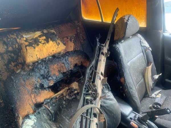 Carro incendeia em Lajeado