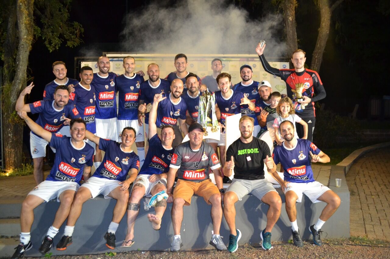 100 Pressão e Lesionados B conquistam os títulos