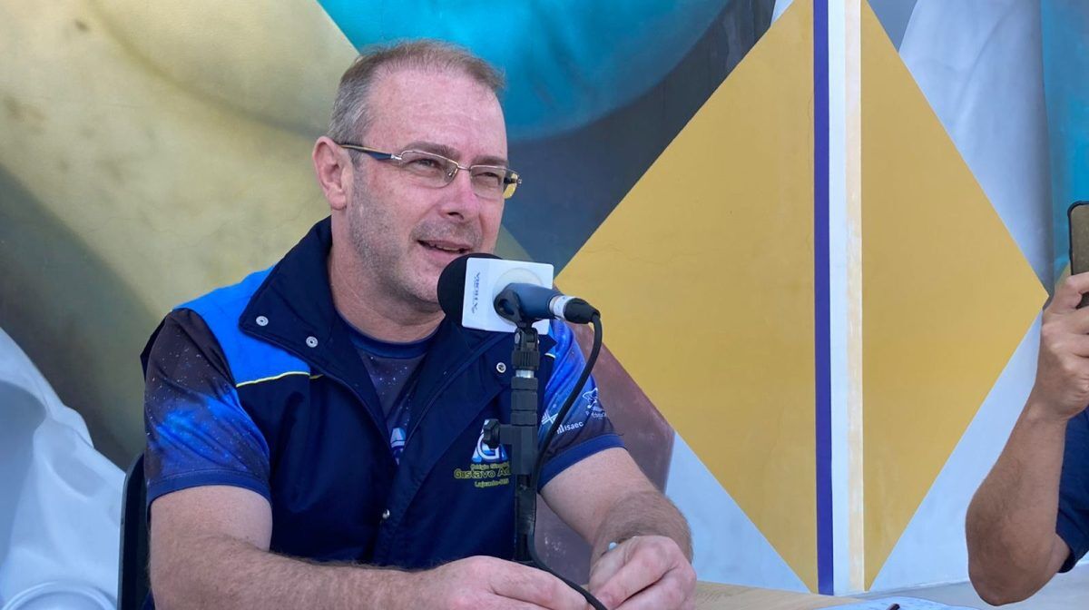 “Não podemos admitir que alunos saiam da escola sem domínio da língua inglesa”, diz Wiethölter