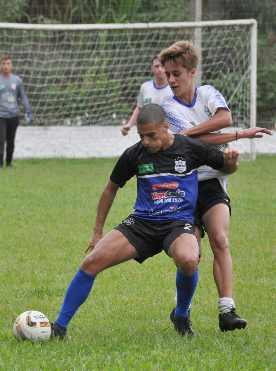 Jogos voltam neste domingo