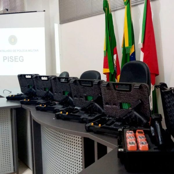 Brigada Militar recebe novos armamentos por meio do Piseg
