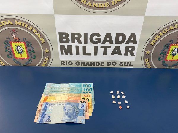 Dupla é presa por tráfico de drogas em Colinas