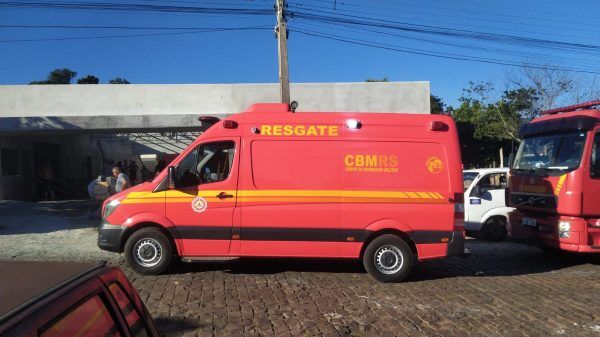 Homem morre após queda de telhado em Encantado