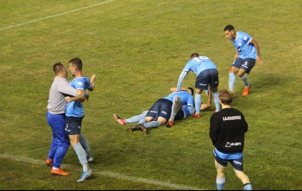 Com um a menos, Lajeadense estreia em casa com vitória sobre o Guarani-VA