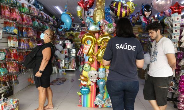 Pequenas empresas geram 220 mil empregos em fevereiro