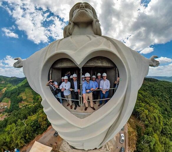Mais um governador no Cristo