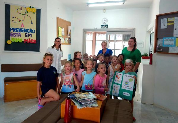 Projeto envolve alunos em ações contra a dengue