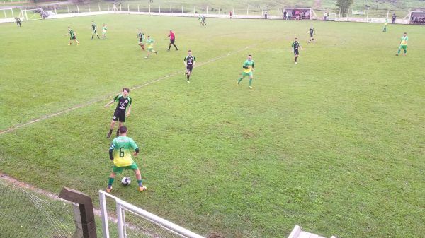 Chuva não atrapalha andamento dos amadores