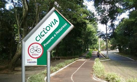 Ciclovia para os ciclistas
