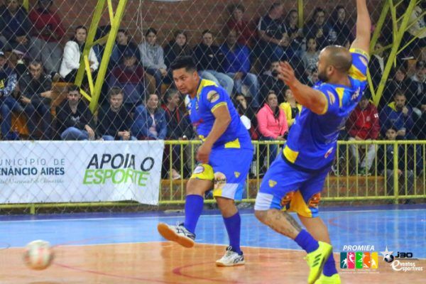 Taça Coopeva segue com cinco jogos
