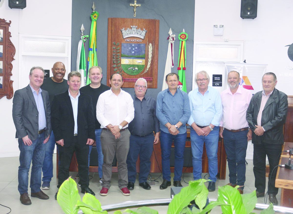 Avat reúne ex-presidentes e apresenta programação alusiva aos 35 anos