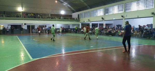 Ginásio do Rui Barbosa recebe quatro jogos