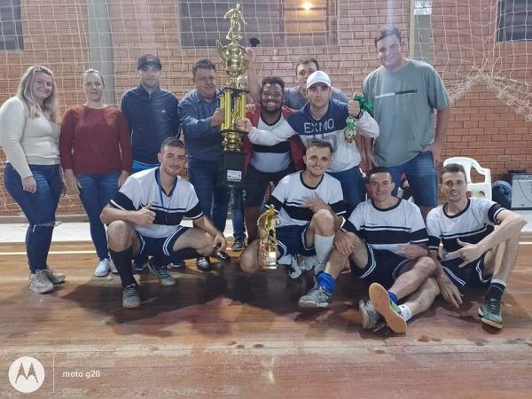 Canudos do Vale promove municipal de futsal