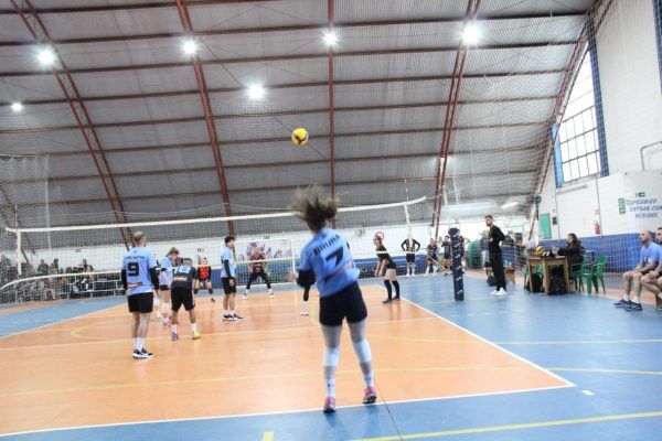 Waze Voleibol conquista o título da Taça Lajeado