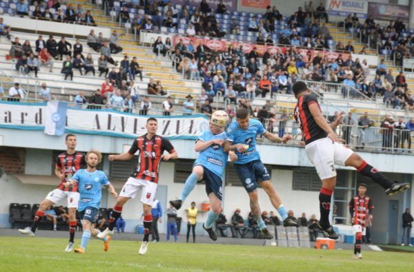 Lajeadense realiza amistoso na Arena