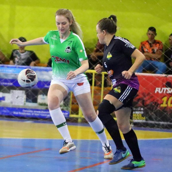Taça Coopeva com jogos em três categorias