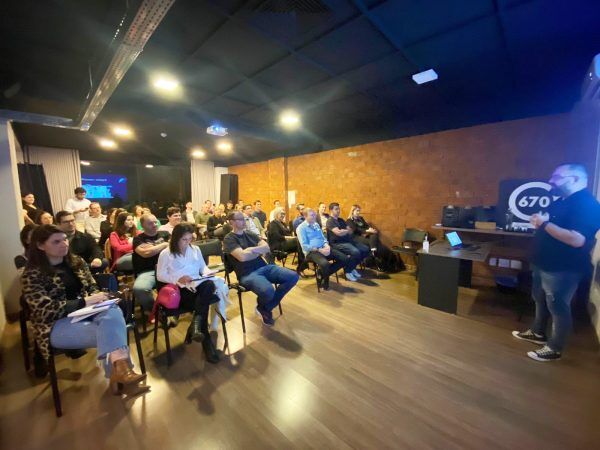 Summit aponta métodos para vender na internet